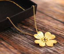 Minimal Golden Flower Necklace