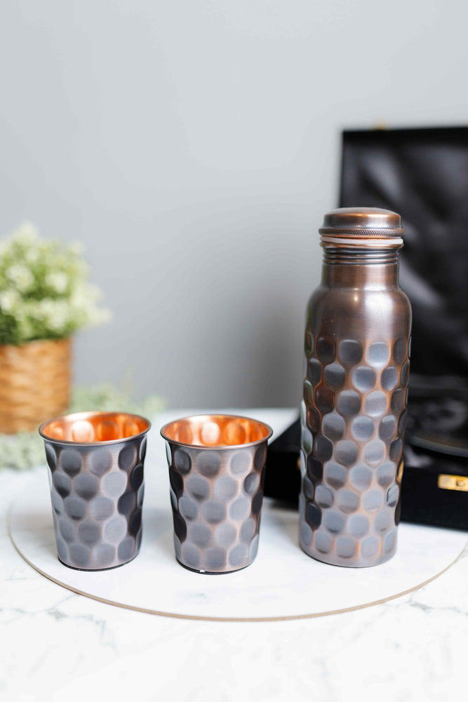 The Moscow Mule Cocktail Kit and Copper Mug (Set of 2) Gift Set – The  Cocktail Box Co.